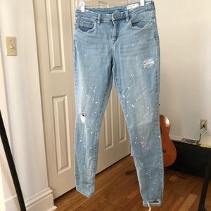 Blank NYC distressed jeans 28